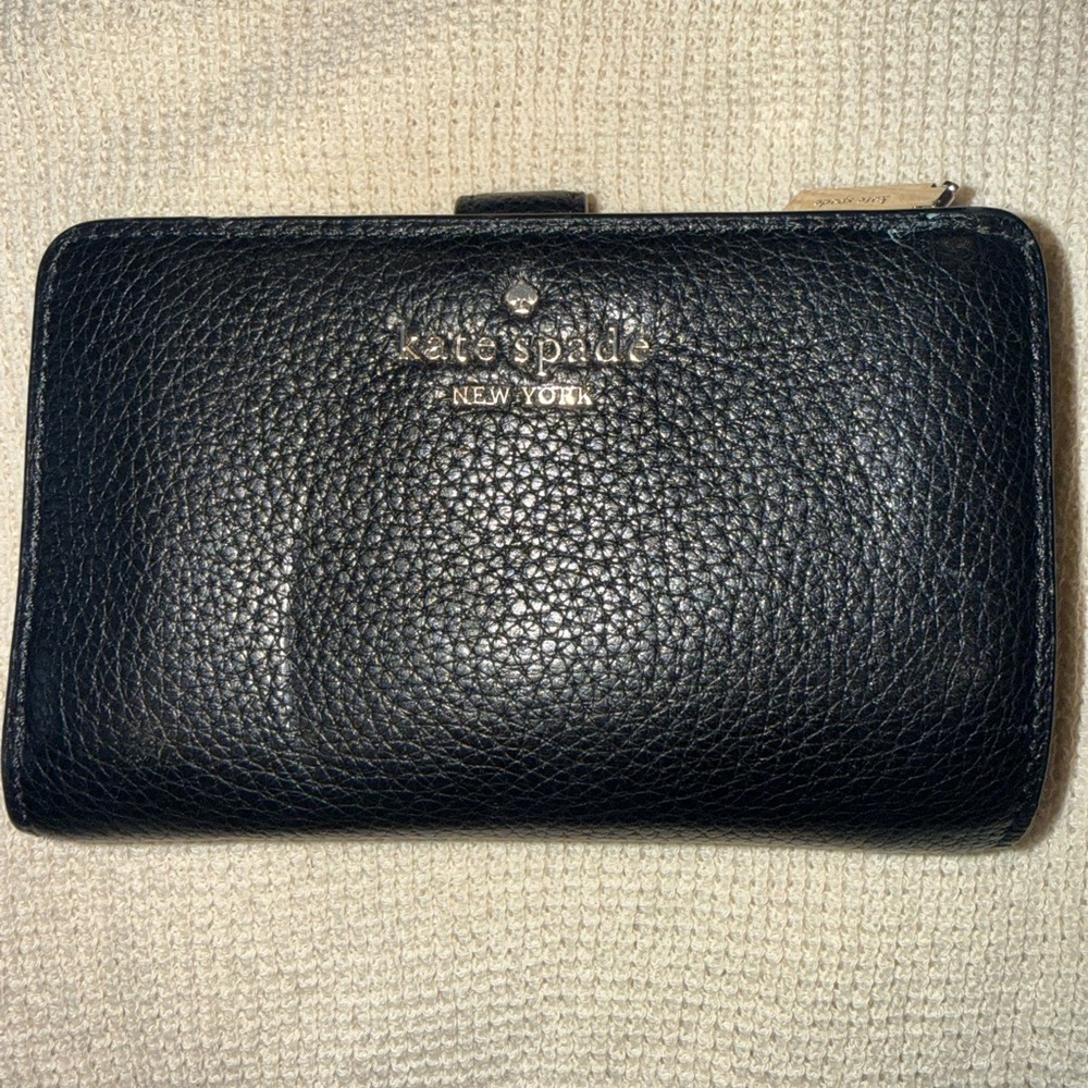 Kate Spade Black Textured Wallet